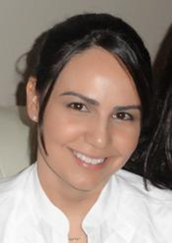 Simone Linhares