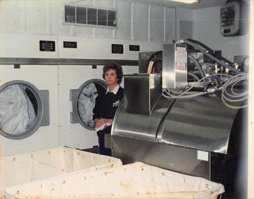 Irene (Wright)  Simpson photo gallery thumbnail 18 of 296