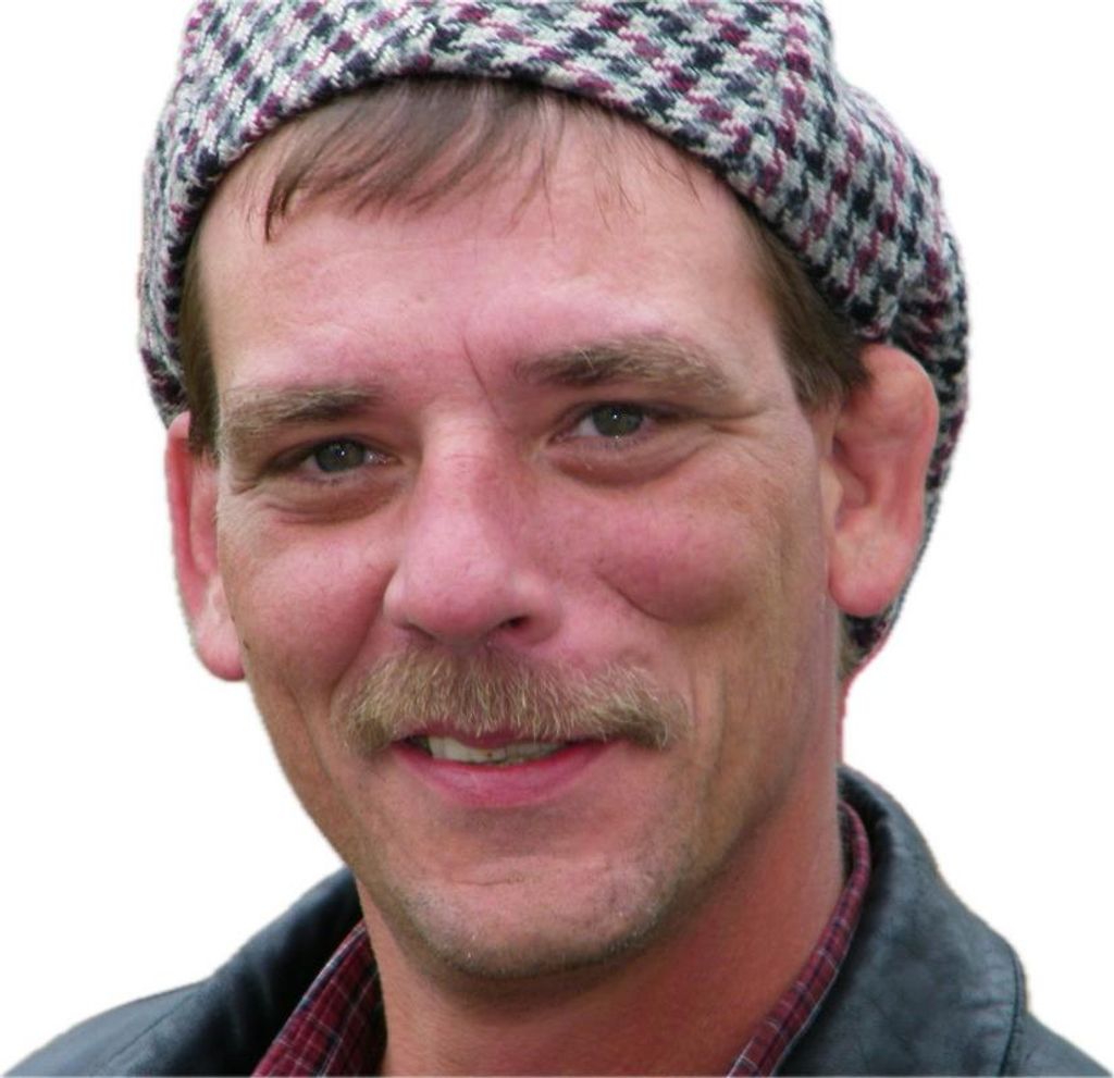 Robert D. "Bob" Dalluge