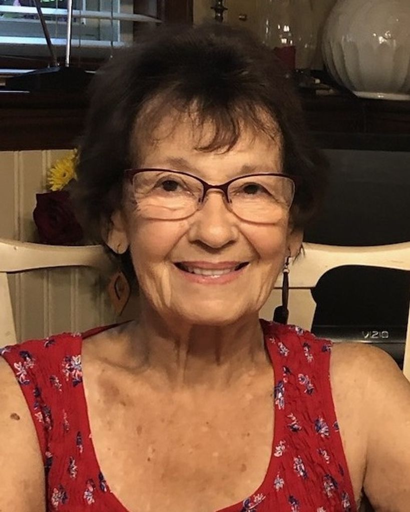 Beverly May Frechette