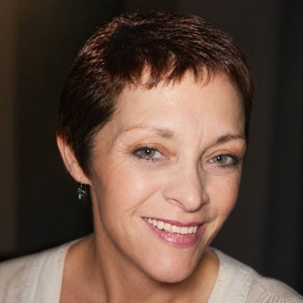 Eileen L. Mecca