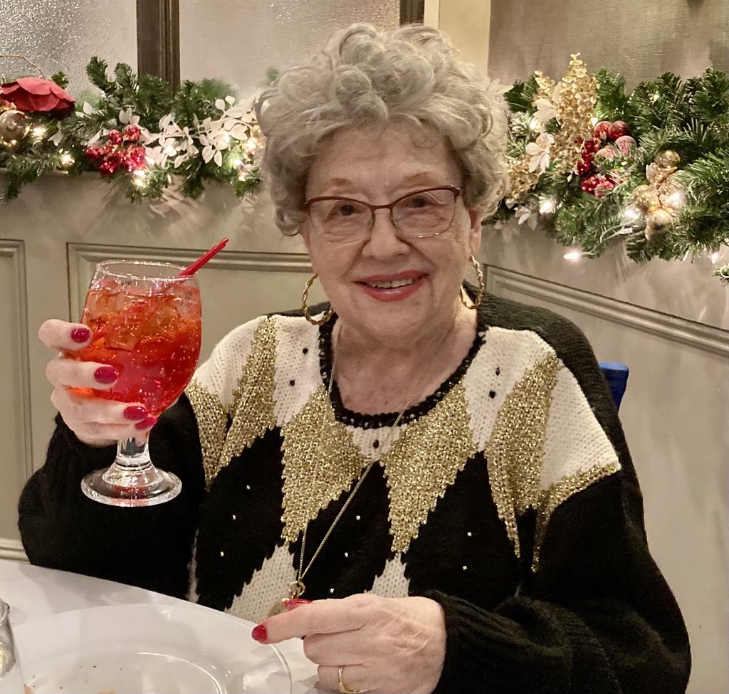 Angelina Pinelli Profile Photo