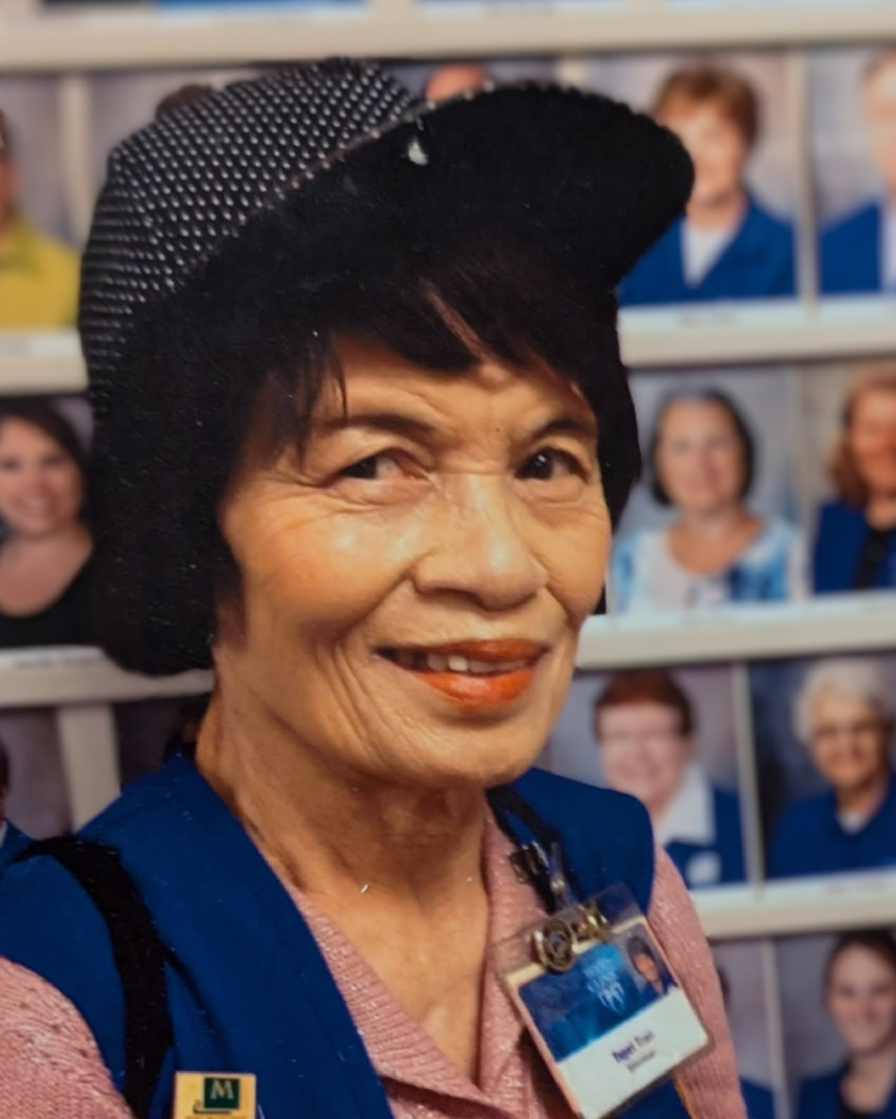 Tuyet Thi Tran