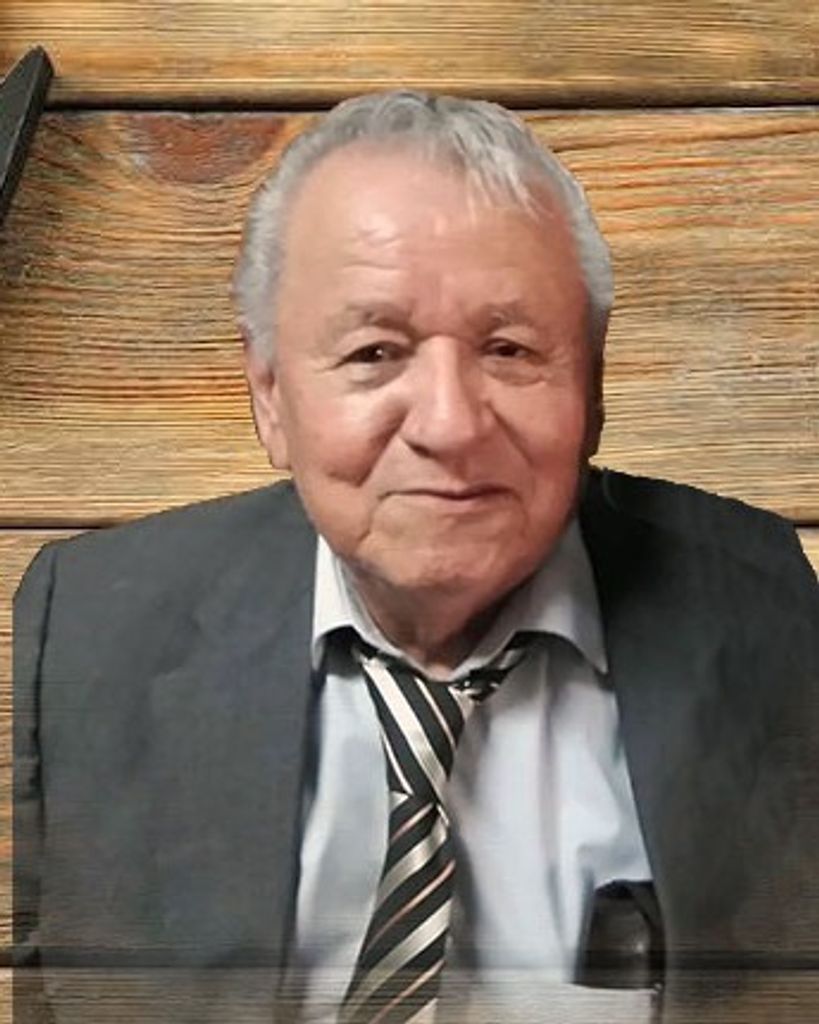 Tirso Martinez Profile Photo