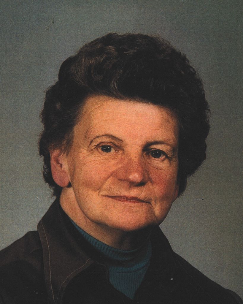Gladys "Dolly" Mae Leikvoll