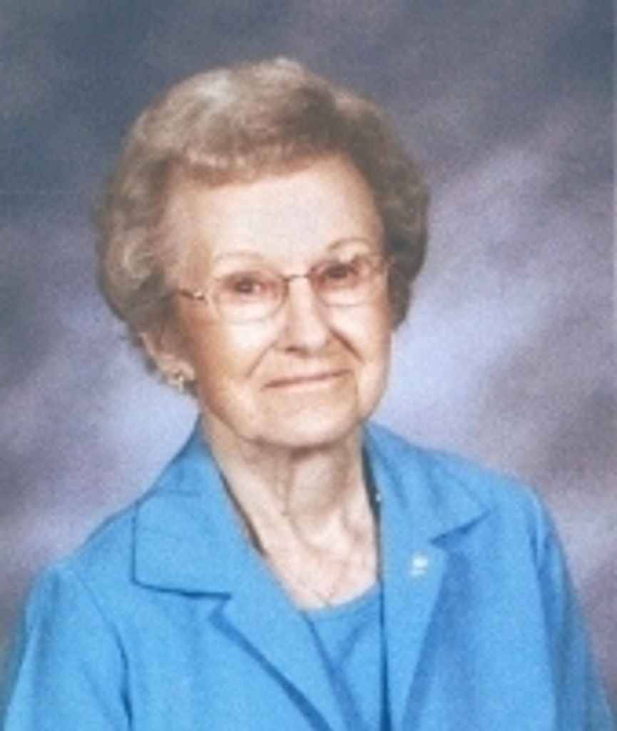 Helen M Kornelly