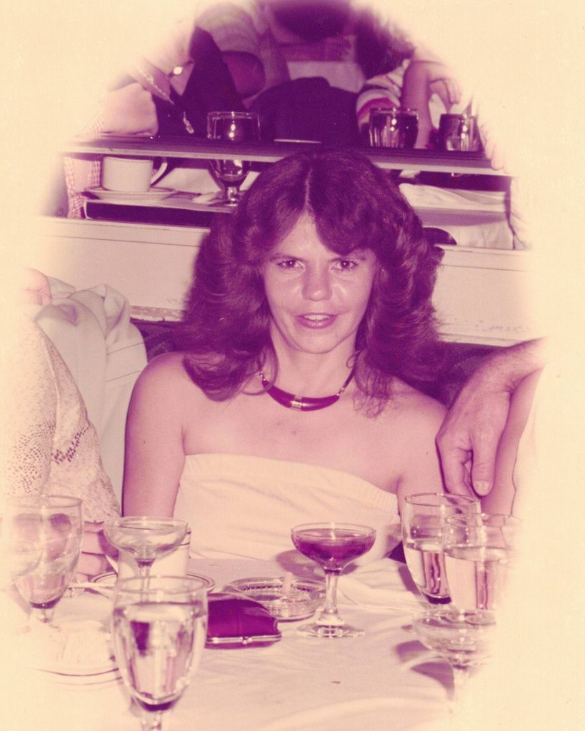 Carlette Scully Holloway Profile Photo