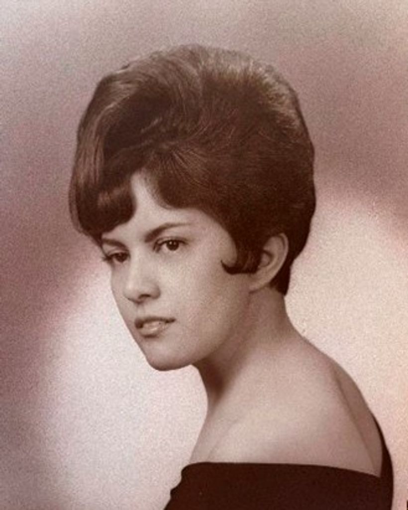 Carmen Araiza Esparza