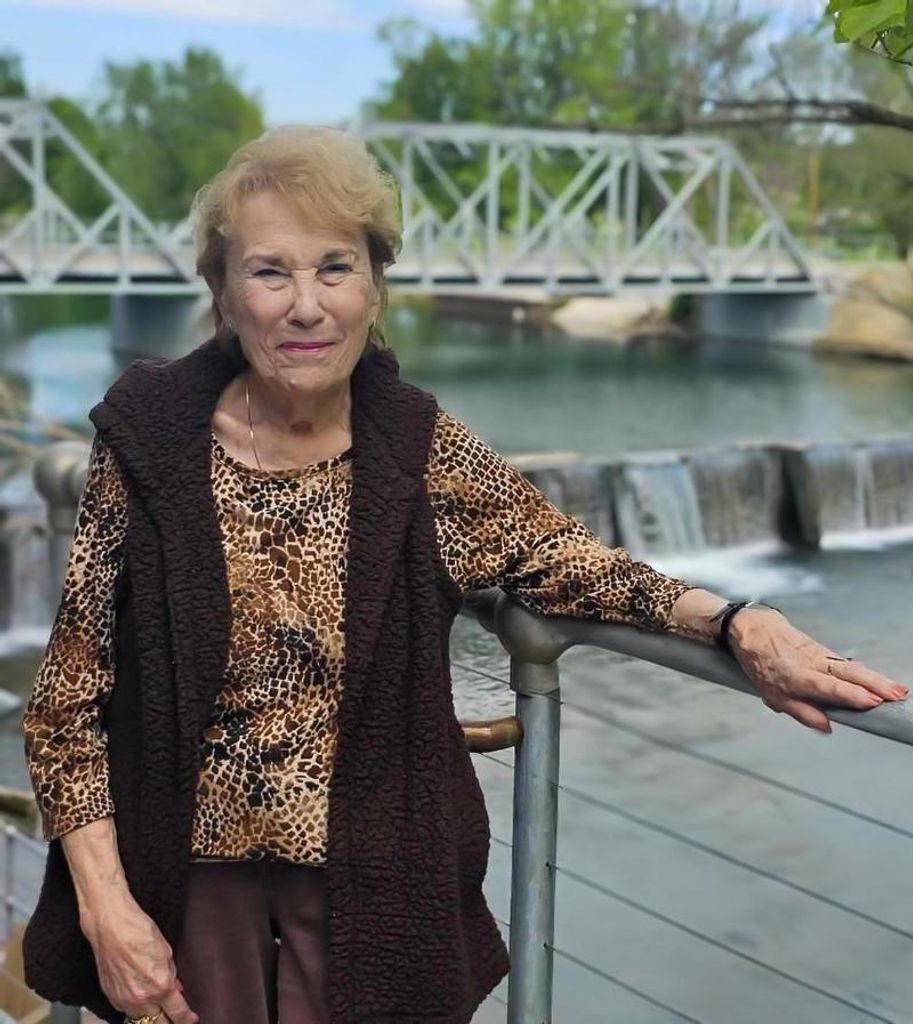 Mary Lee Payne Holman