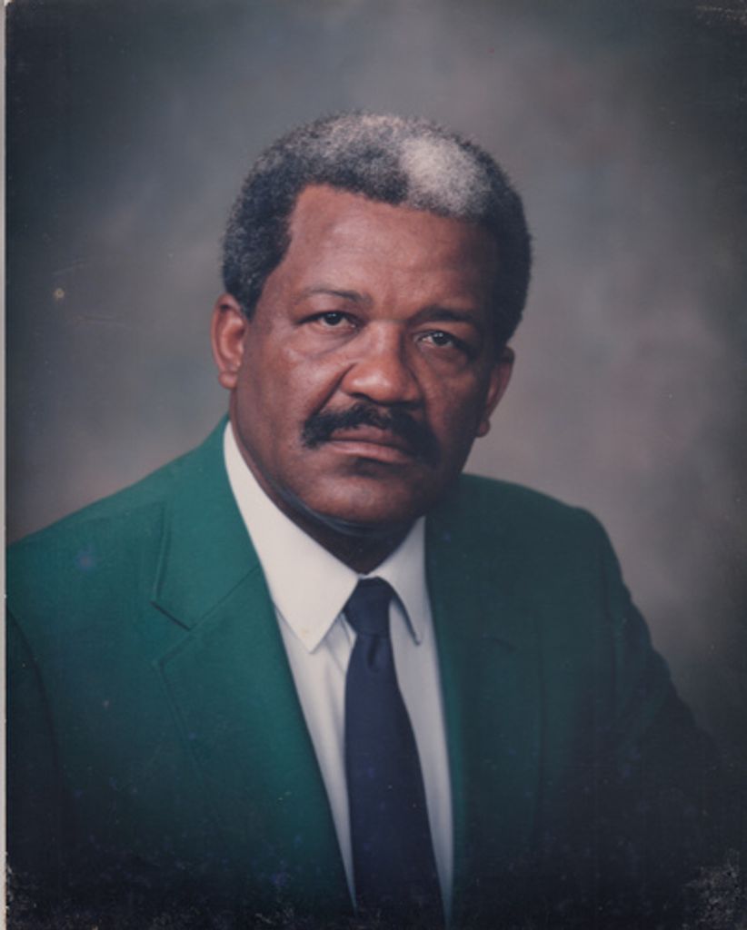 Mr. Rufus Dwight, Jr. Profile Photo