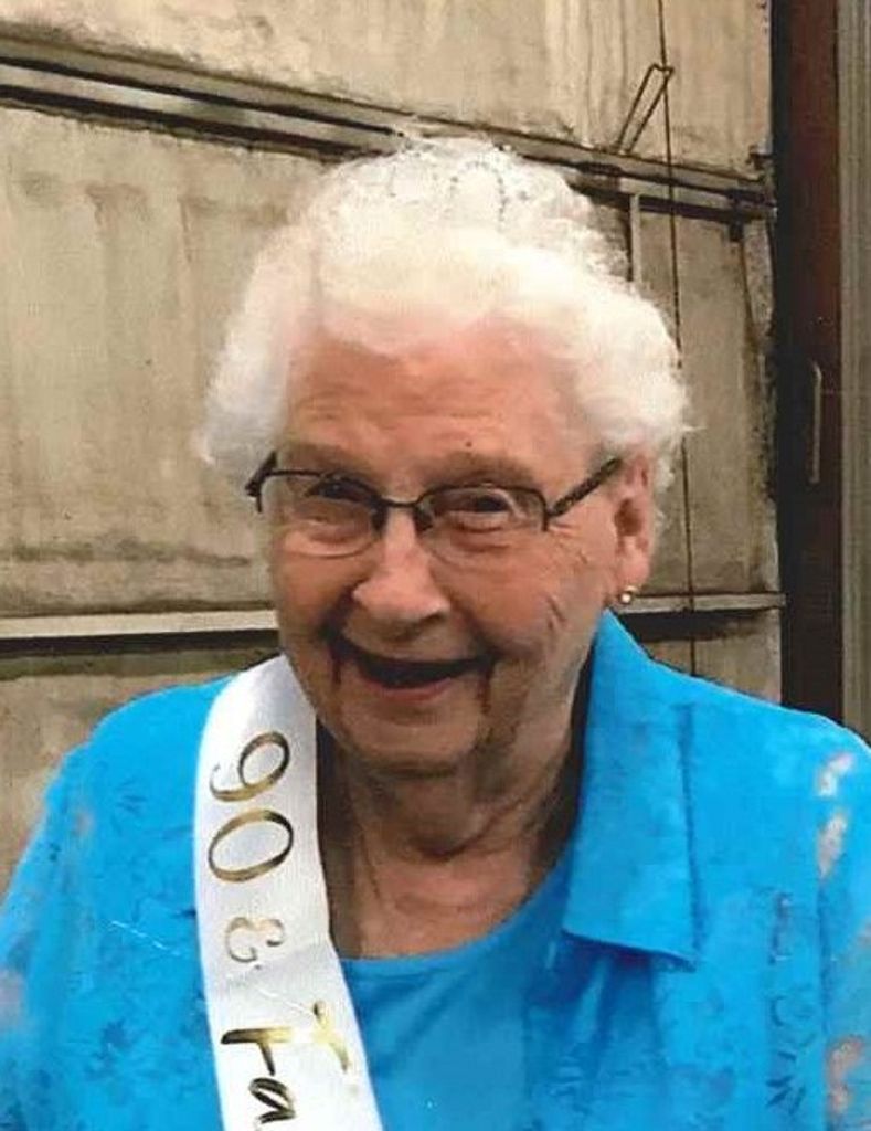 Dora Pusey