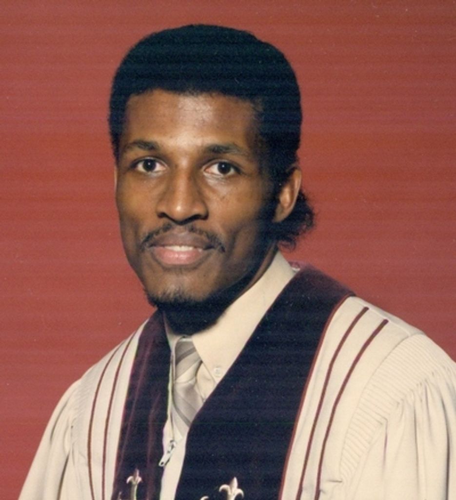 Rev. Theodore R. Warren Profile Photo