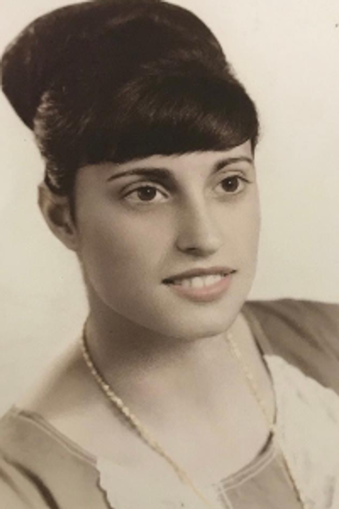 Maria Cura Profile Photo