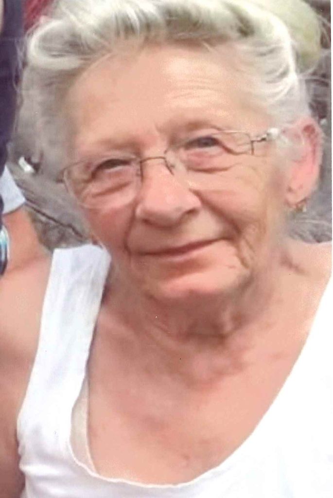 Bernadette Helen Enneper