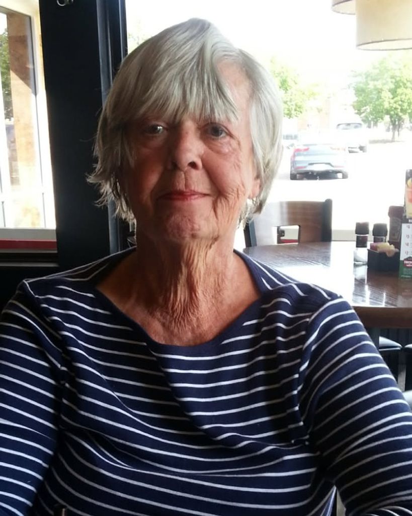 Nancy Dawn (Frayer) Lodge Profile Photo