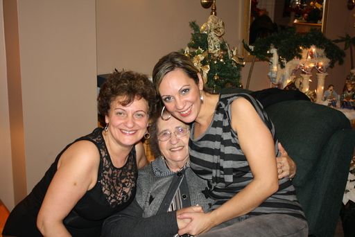Maria Jose photo gallery thumbnail 9 of 14