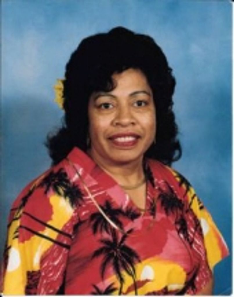 Soonafai Lisa Furnier Profile Photo