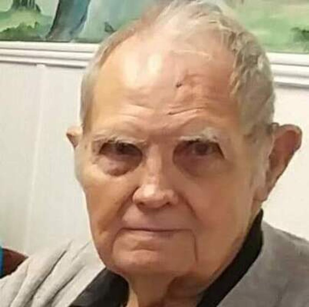 Robert Lee Holley Profile Photo