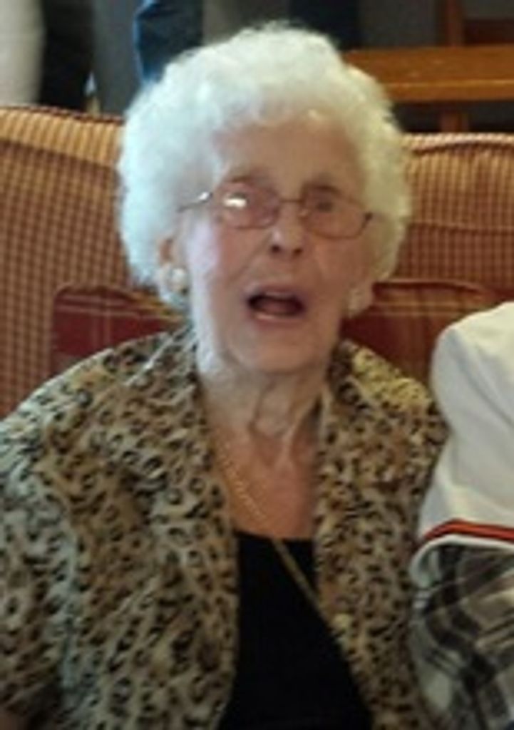 Mary Lou Scheve (Shields)