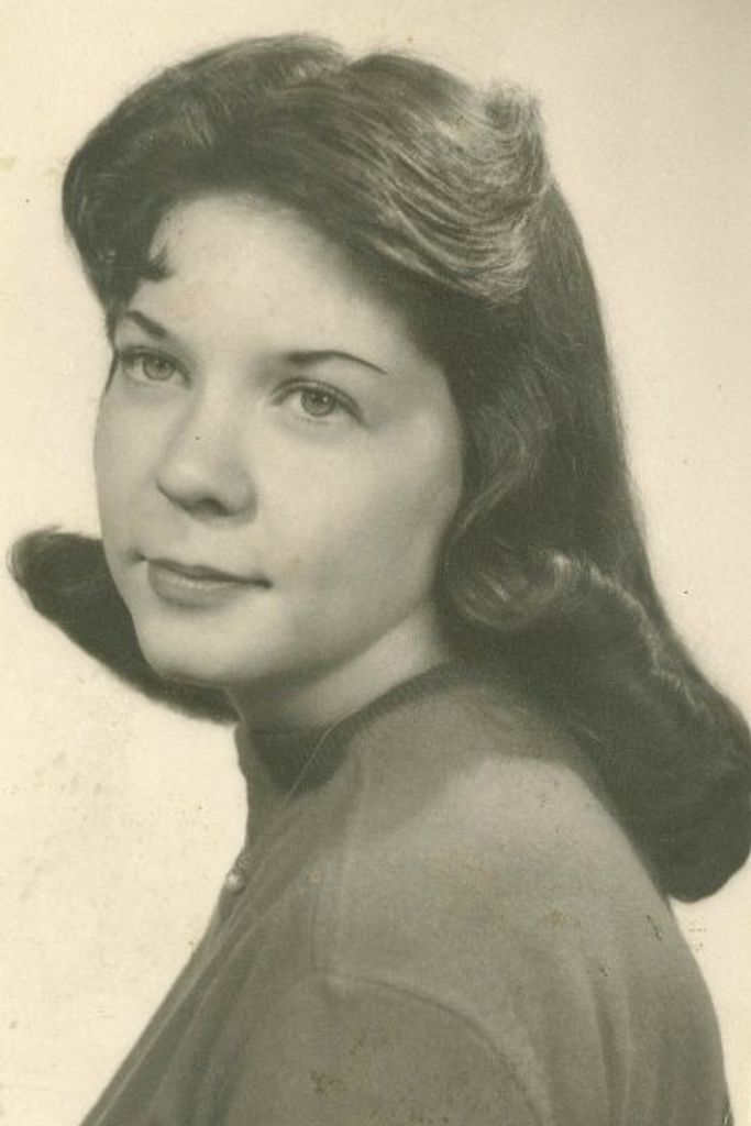 Linda Lu Holland Profile Photo