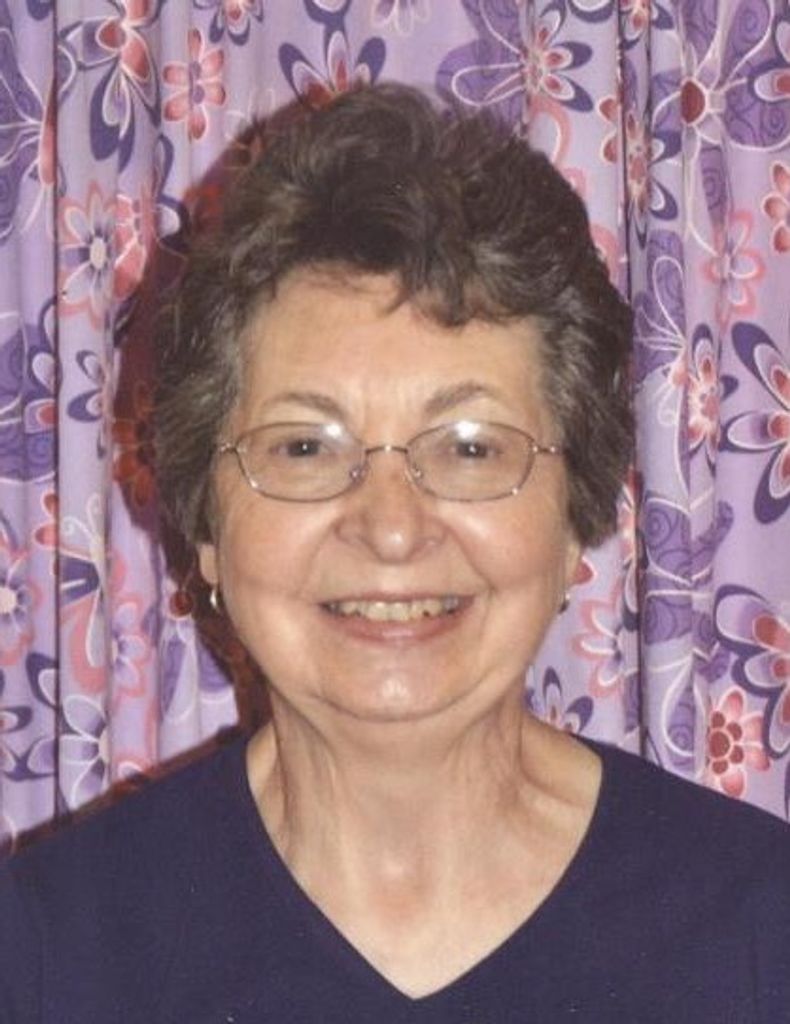 Ruth Elaine (Smith)  Jones Householder