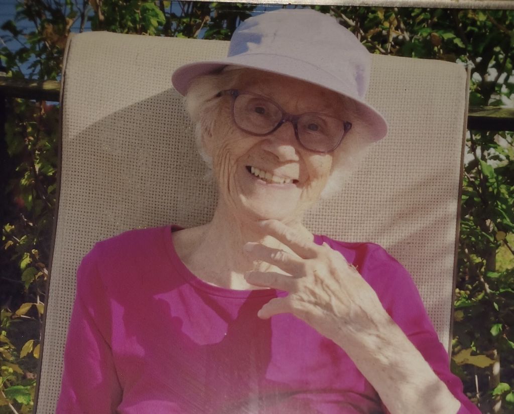 Leah Elizabeth Bacchetti Profile Photo