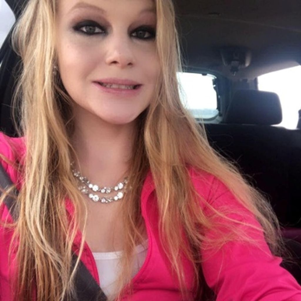 Jennifer Rose Pope Profile Photo