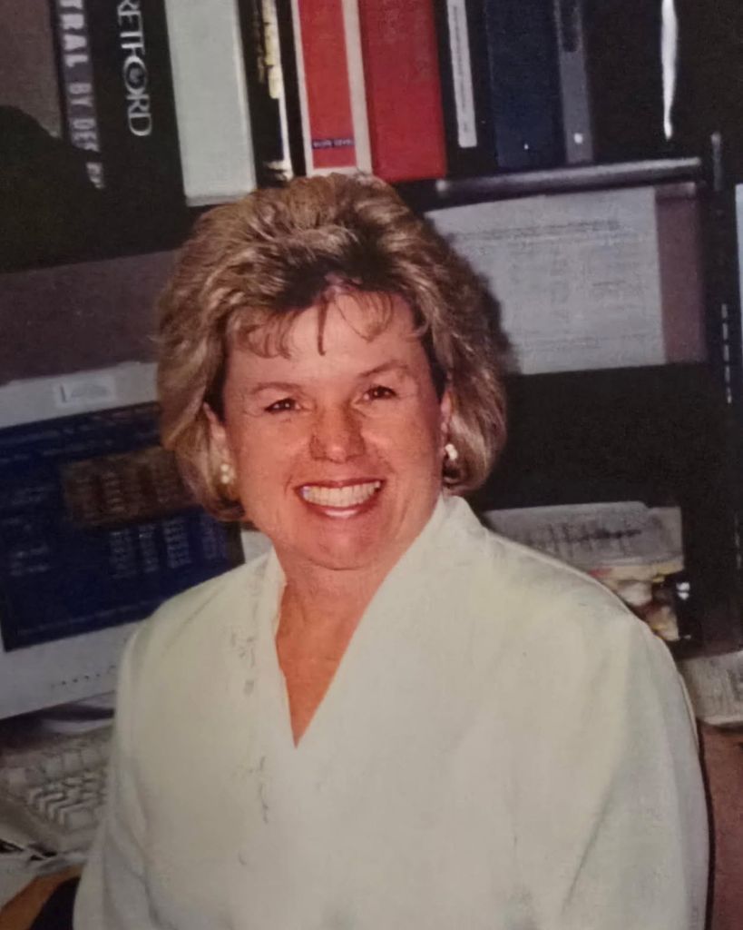 Lorretta Davidson