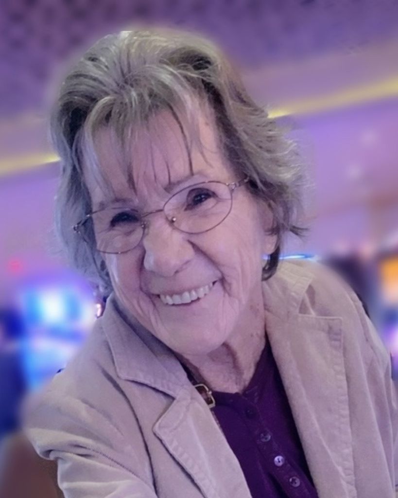 Lois McFarland Moore Profile Photo