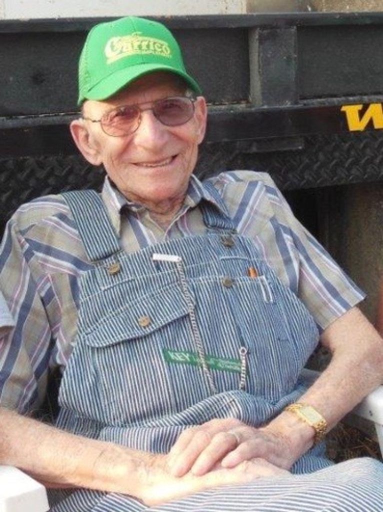 Max Eberle Profile Photo