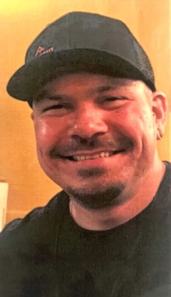 Erik Michael Trejo