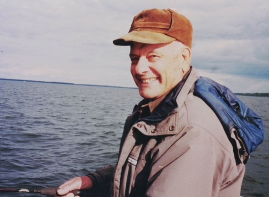 Lyle Dale Peterson