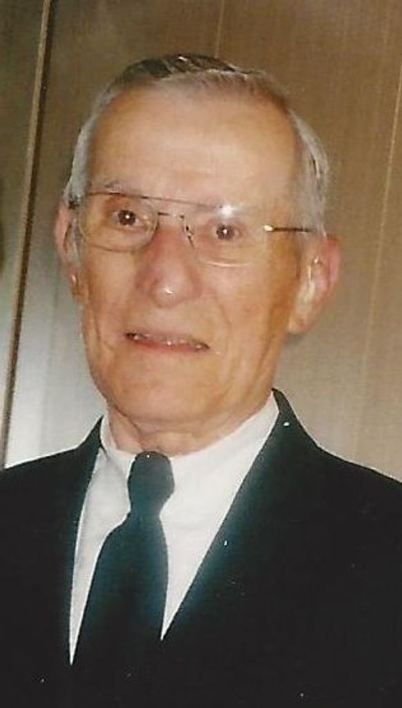 Leon T. Grendzinski Profile Photo