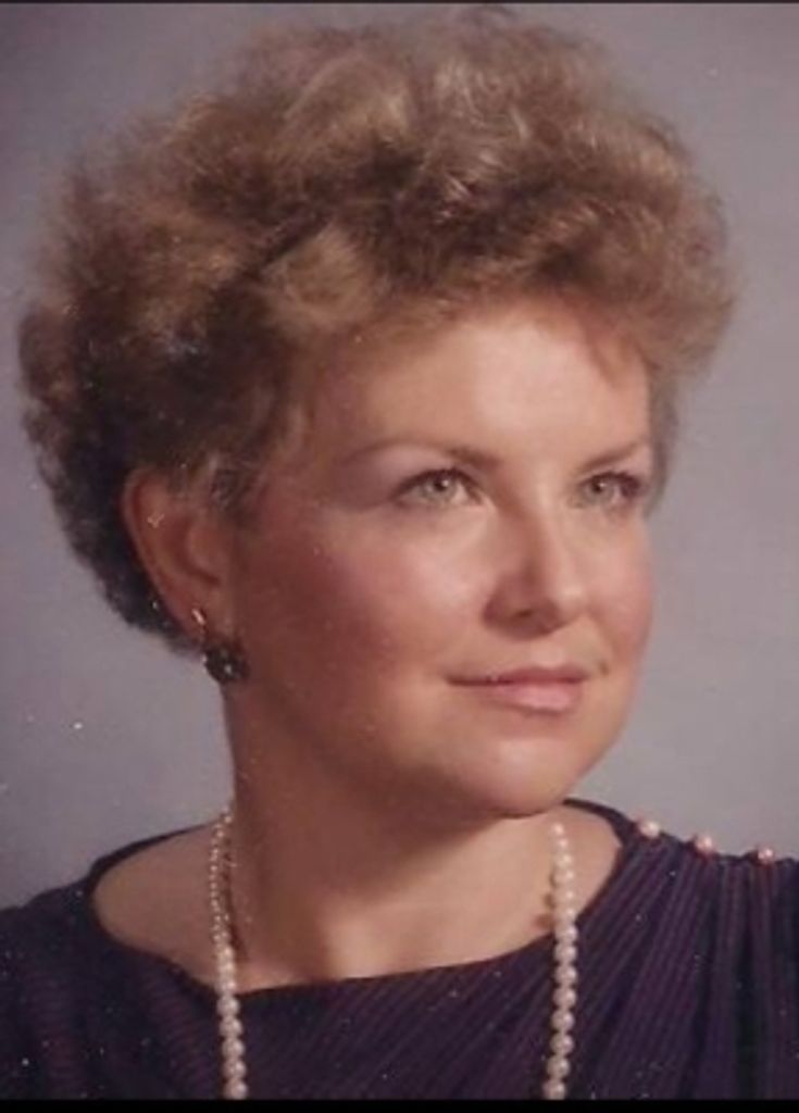 Noreen A Saemenes