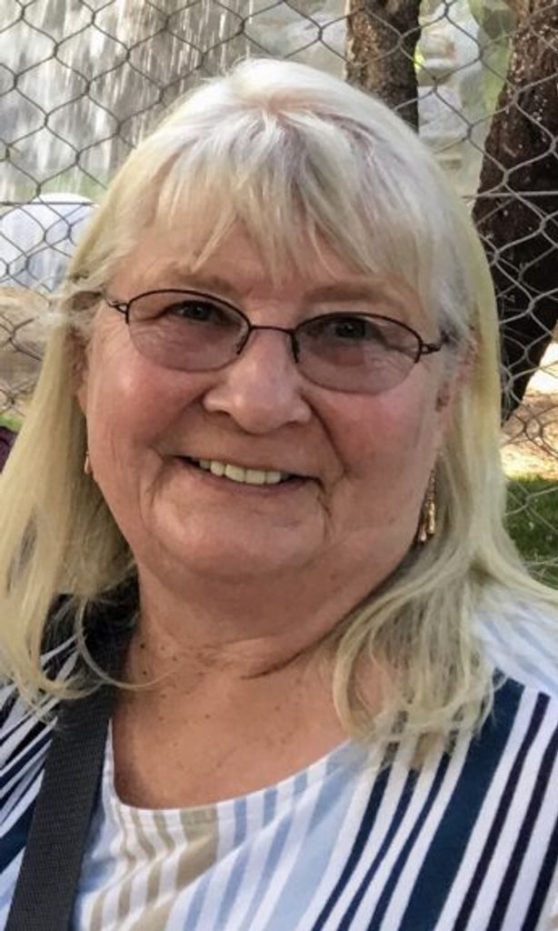 Shirley Dian Hawkins (Smith)