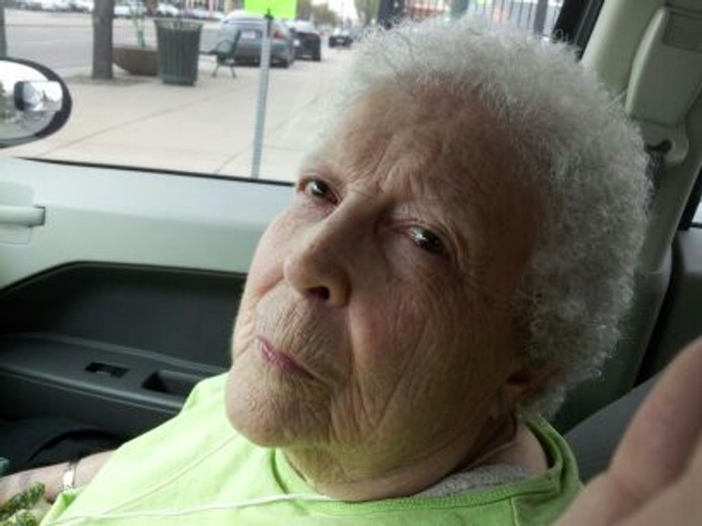 Dolores  Joy Davalos