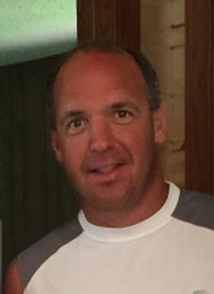 Darnell Tschosik Profile Photo