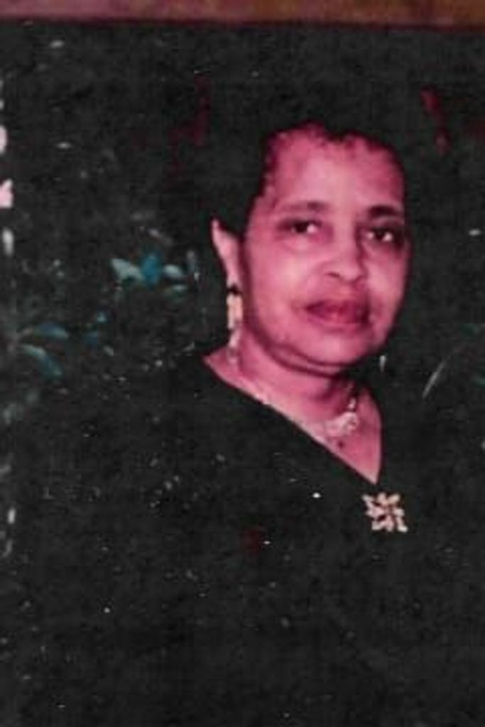 Mazella Gilchrest Profile Photo