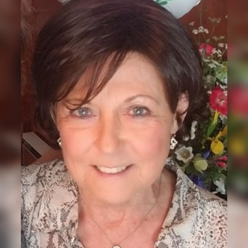 Mrs. Deborah Blume Desso