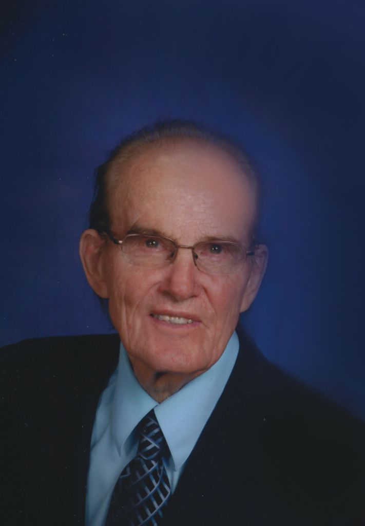 Lloyd Mavis