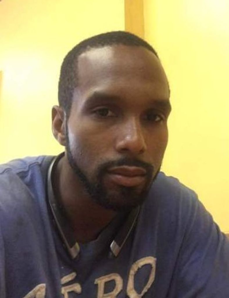 Christopher R. Thompson