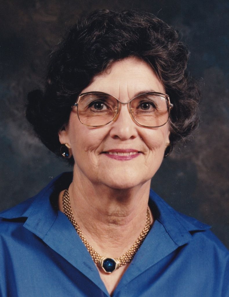 Charlotte Hampton Profile Photo