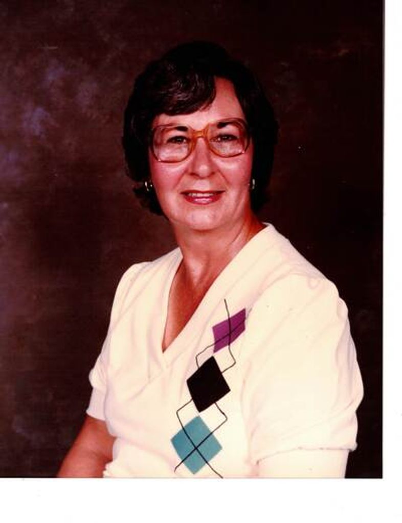 Elaine Watson Profile Photo