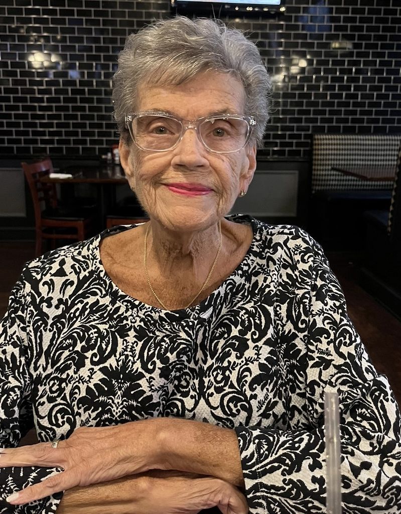 Dorothy Lee Mayer