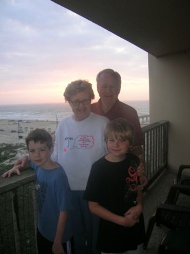 Donald Kelly photo gallery thumbnail 2 of 52