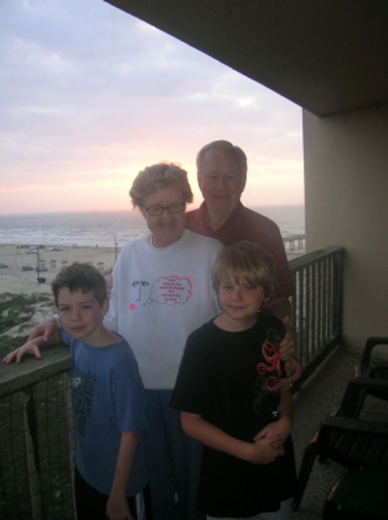 Donald Kelly photo gallery image 2 of 52
