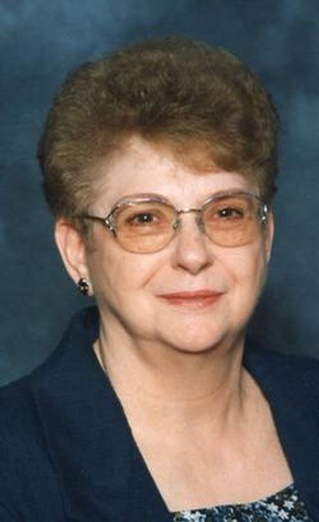 Doris L Muller