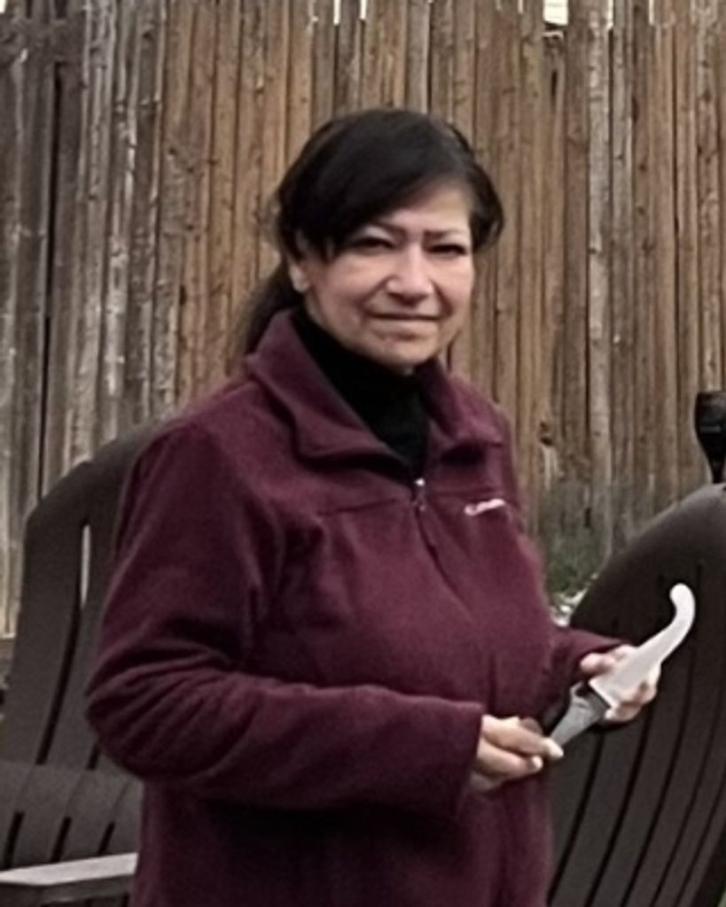 Maria E. Hoelzl