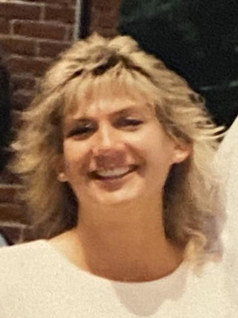 Lynn Drewek Profile Photo