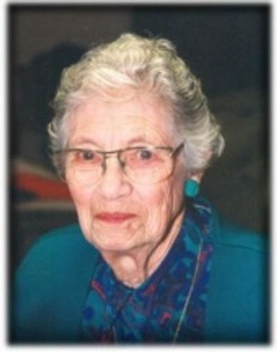 Lelah (Hochstetler) Luckinbill photo gallery thumbnail 1 of 1